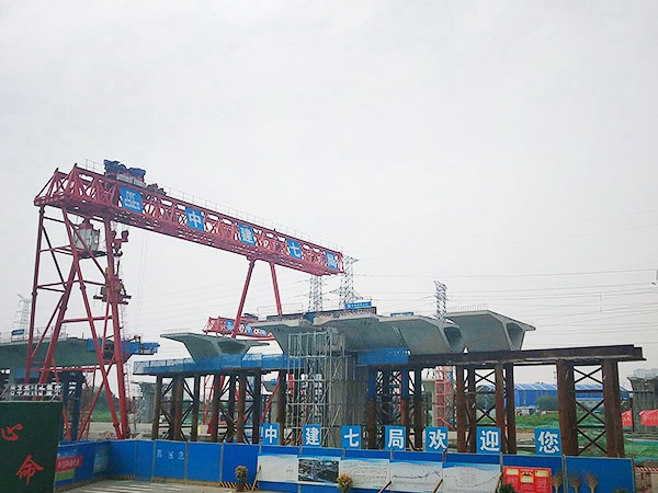 江西赣州龙门吊公司