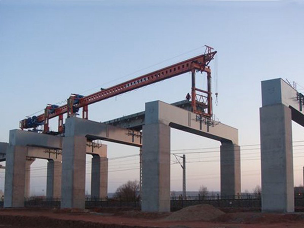 西藏山南180t架桥机厂家自重118吨