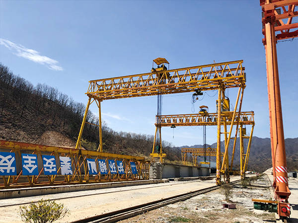 陕西渭南龙门吊公司