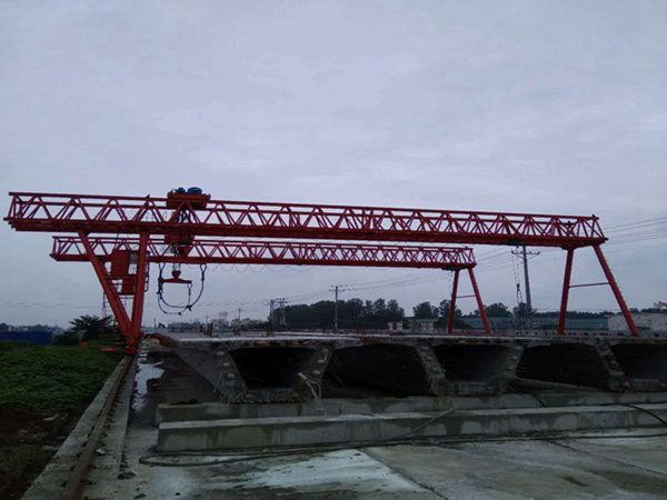 福建漳州门式起重机厂家亲自操刀设备