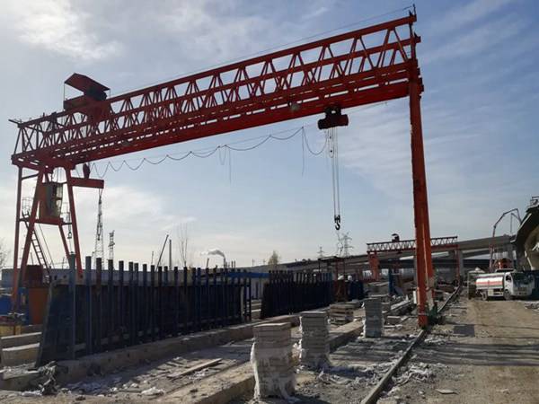 江苏常州集装箱龙门吊公司