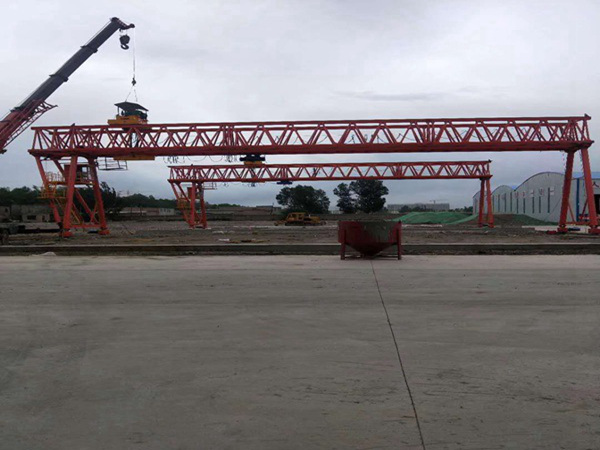 湖南岳阳龙门吊公司不怕设备的小脾气