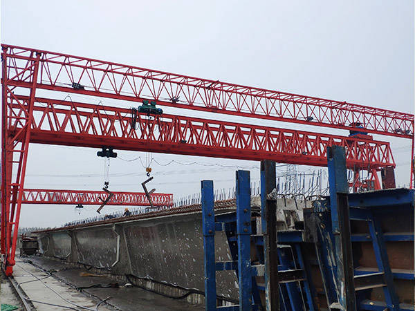 贵州黔西南门式起重机厂家使用很安全