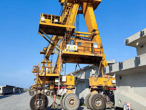 重庆永川龙门吊租赁厂家倒三角